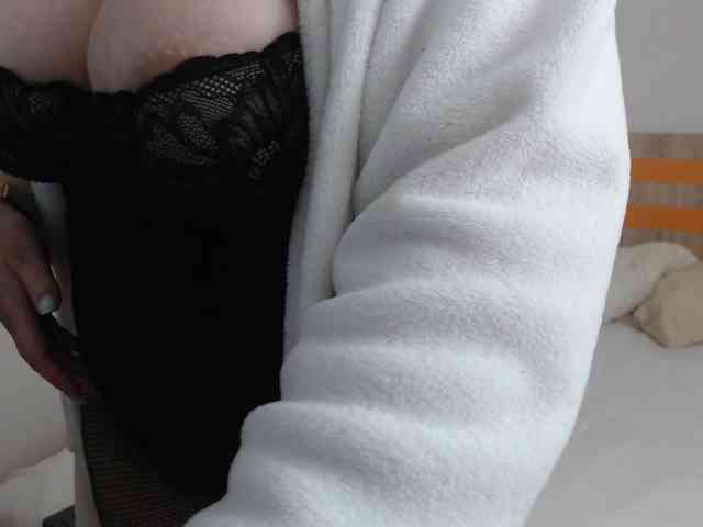 ElizabethRaegan webcam