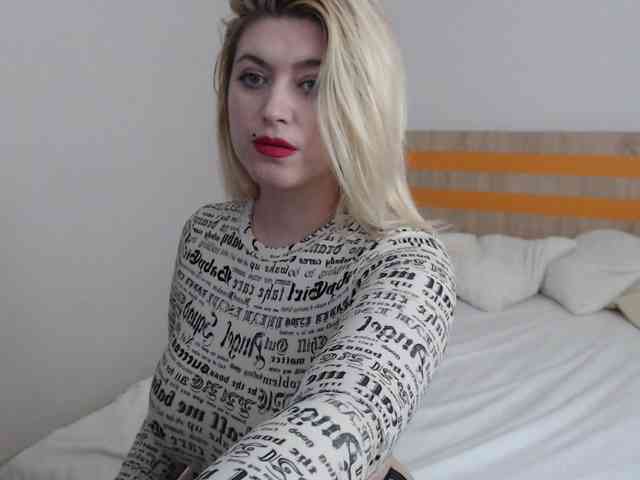 ElizabethRaegan webcam