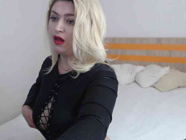 ElizabethRaegan webcam