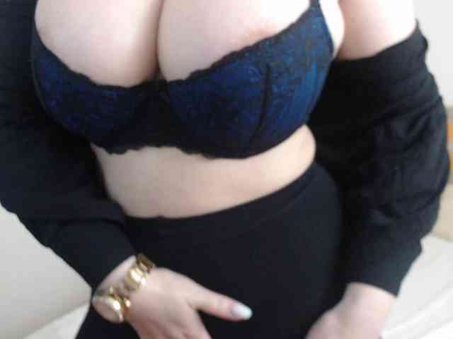 ElizabethRaegan webcam