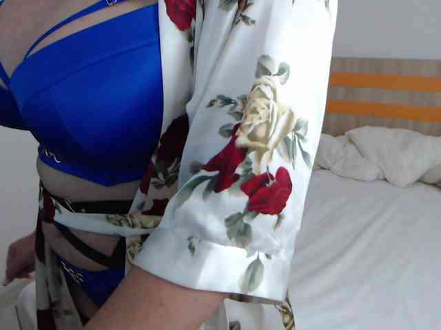 ElizabethRaegan webcam