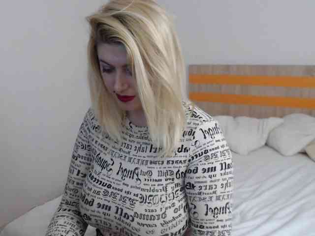 ElizabethRaegan webcam