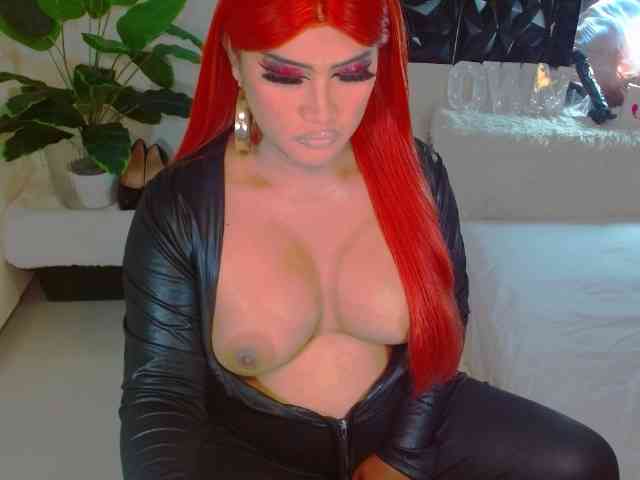 alwinamistress Live Webcam on BongaCams