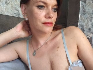 Lois-Lorrie Porn Show