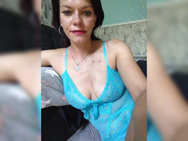 Lois-Lorrie live cam on BongaCams
