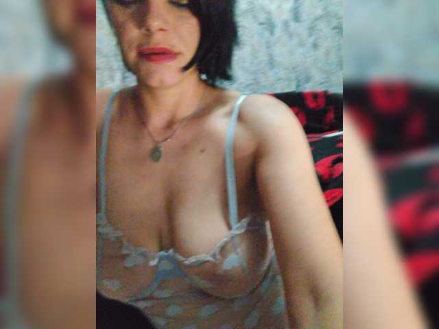 Lois-Lorrie live cam on BongaCams