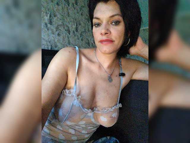 Lois-Lorrie live webcam show