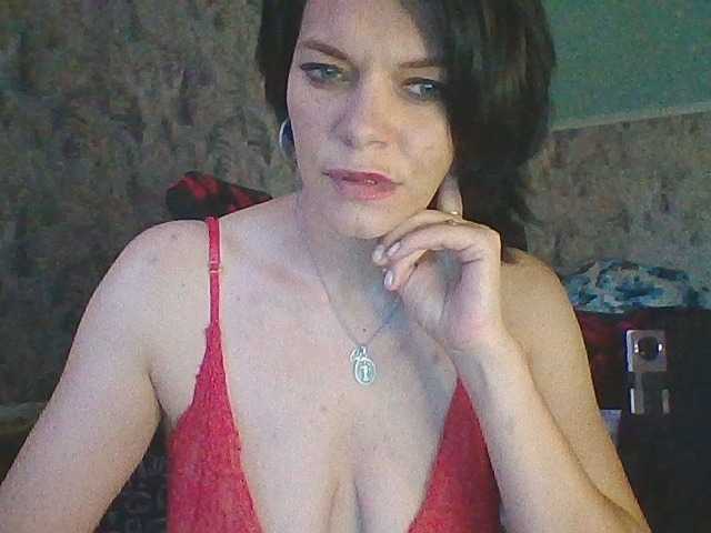 Sex chat gratuit in direct cu Lois-Lorrie pe BongaCams