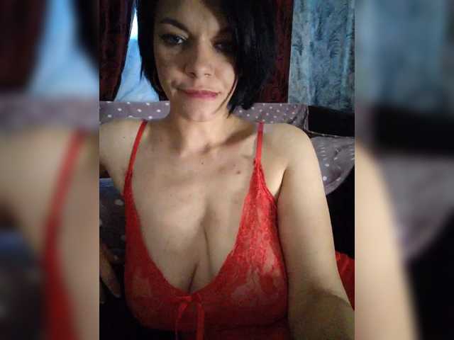 Lois-Lorrie, en vivo ahora en BongaCams