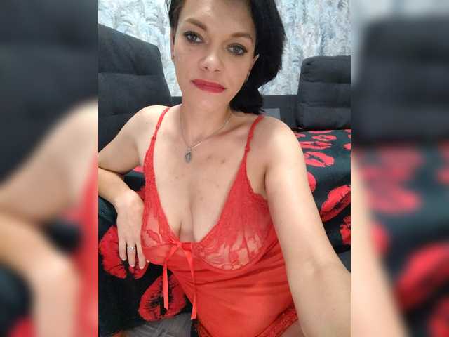 Lois-Lorrie live cam on BongaCams