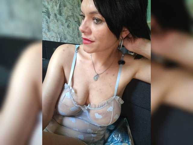 Lois-Lorrie live webcam show