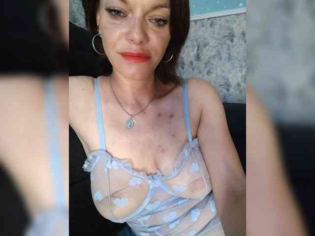 Lois-Lorrie Lois-Lorrie