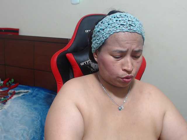 CamilaSexHot live webcam show