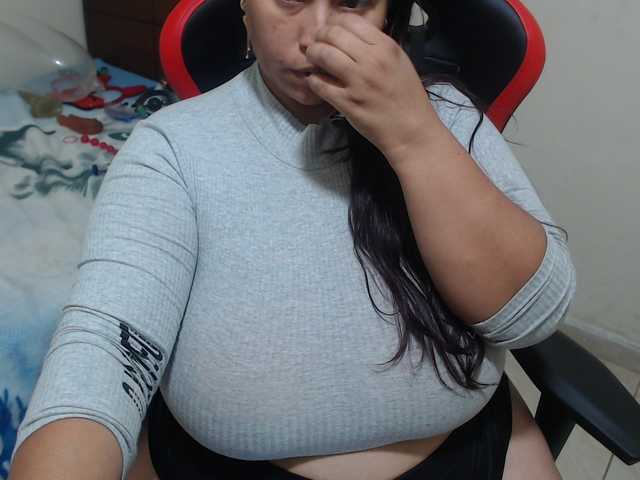 CamilaSexHot live cam on BongaCams