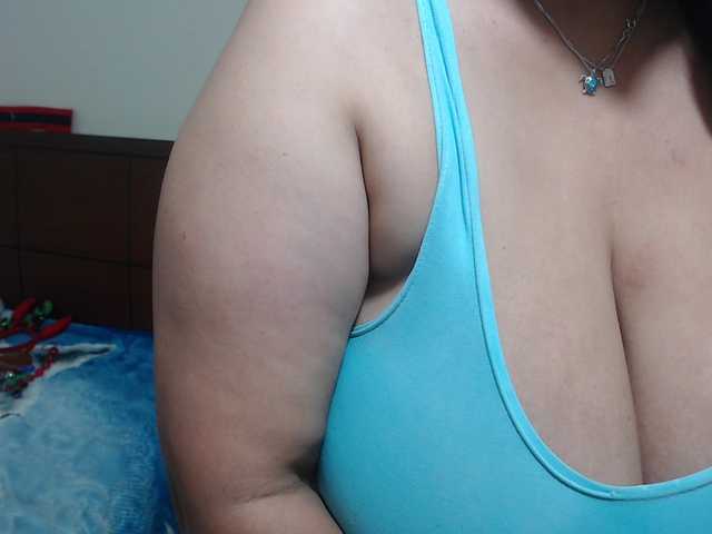 CamilaSexHot live webcam show