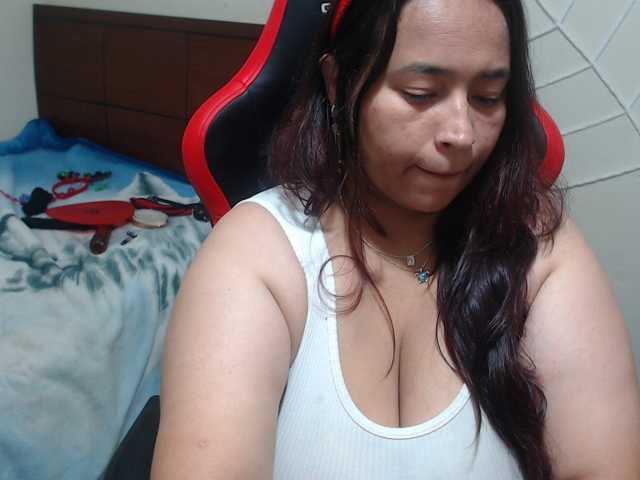 CamilaSexHot live cam on BongaCams