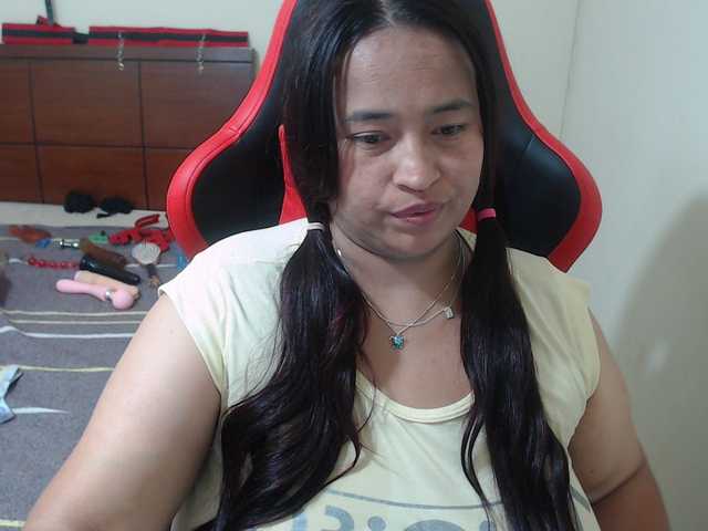CamilaSexHot live cam on BongaCams