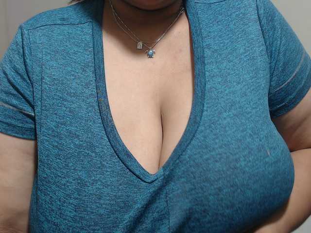 CamilaSexHot live cam on BongaCams