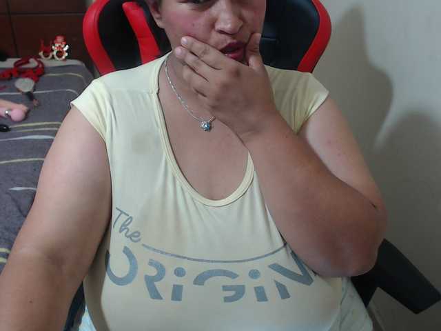 CamilaSexHot live cam on BongaCams