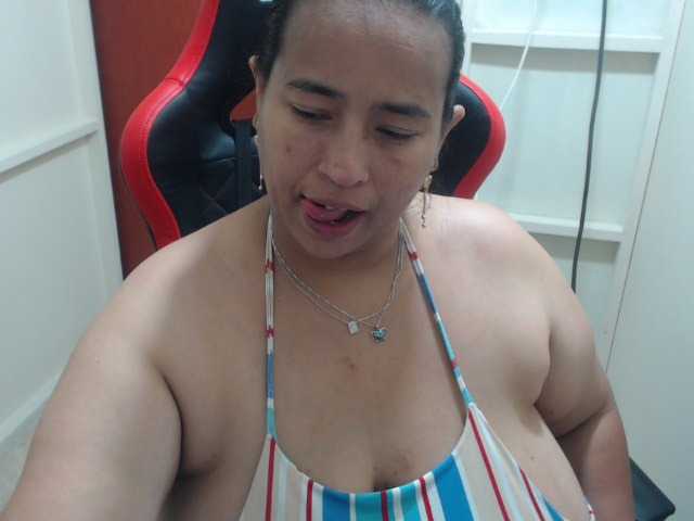 CamilaSexHot live cam on BongaCams
