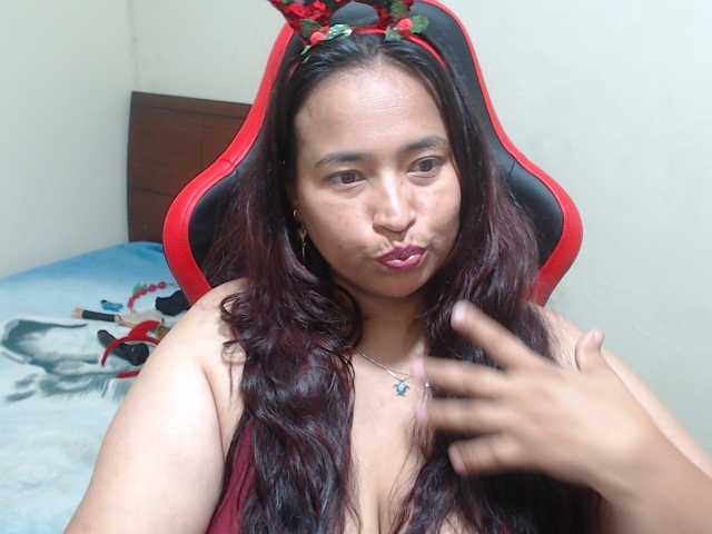CamilaSexHot live cam on BongaCams