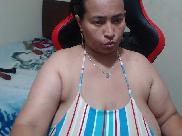 CamilaSexHot live cam on BongaCams