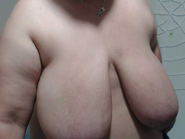 CamilaSexHot live cam on BongaCams
