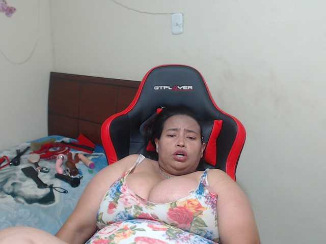 CamilaSexHot live cam on BongaCams