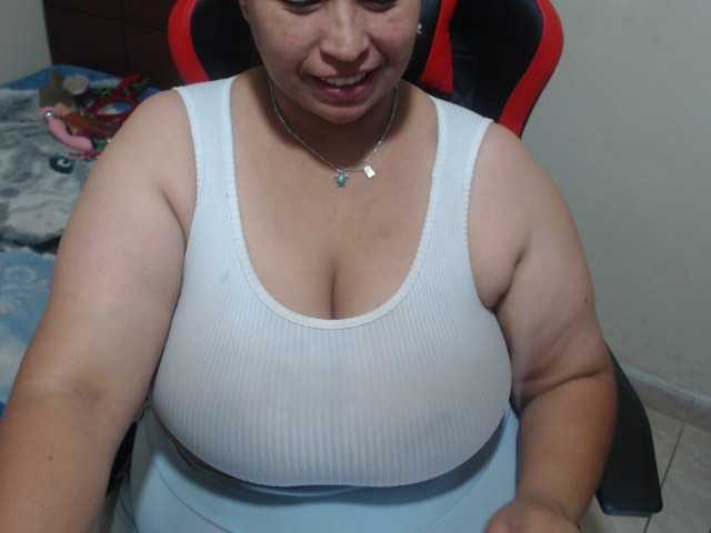 CamilaSexHot live webcam show