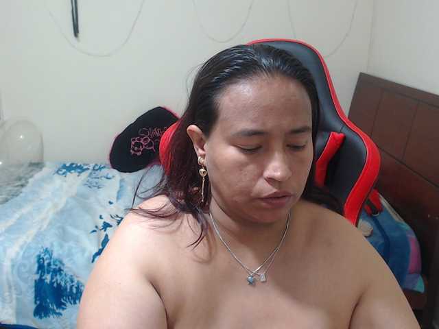 CamilaSexHot live cam on BongaCams