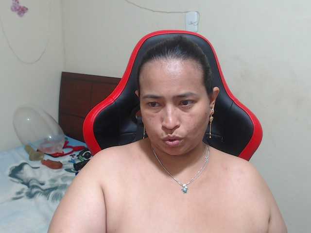 CamilaSexHot live cam on BongaCams