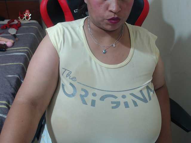 CamilaSexHot live cam on BongaCams