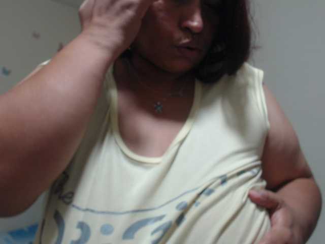 CamilaSexHot live cam on BongaCams