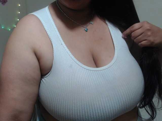 CamilaSexHot live webcam show