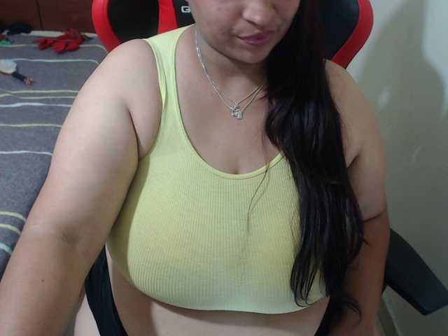 CamilaSexHot live cam on BongaCams