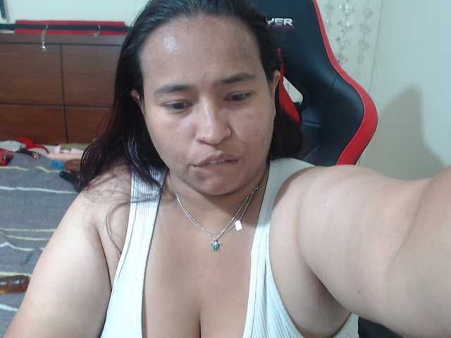 CamilaSexHot live cam on BongaCams
