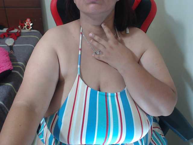 CamilaSexHot live cam on BongaCams