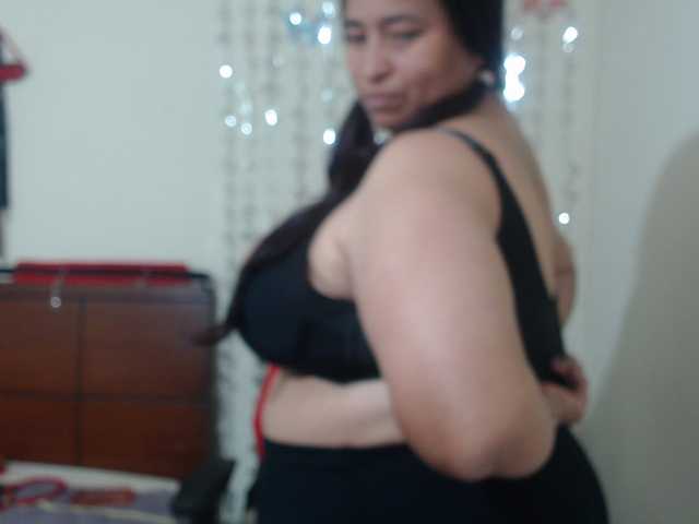 CamilaSexHot live cam on BongaCams