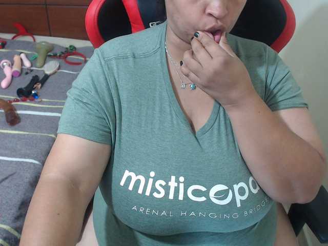 CamilaSexHot webcam