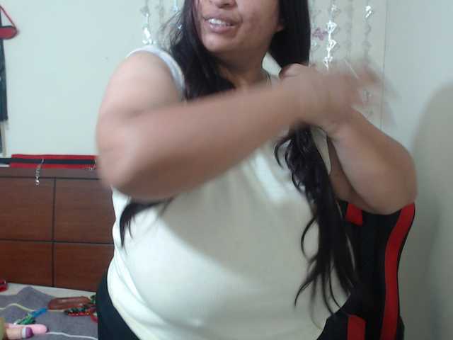 CamilaSexHot live cam on BongaCams
