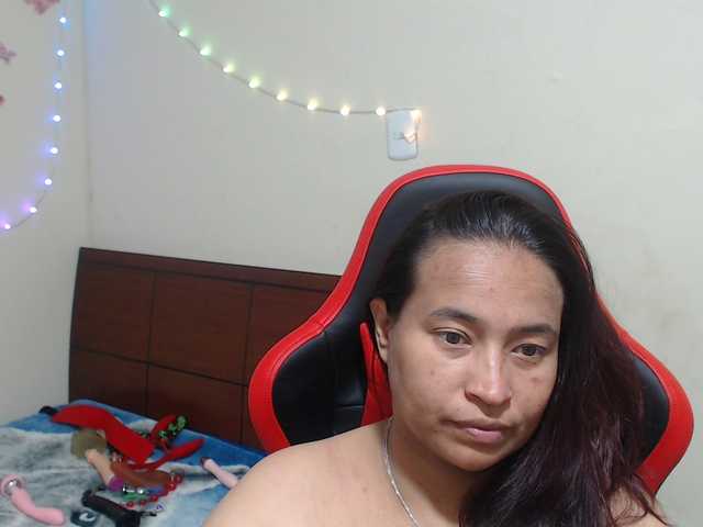 CamilaSexHot live cam on BongaCams