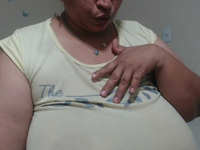CamilaSexHot live cam on BongaCams