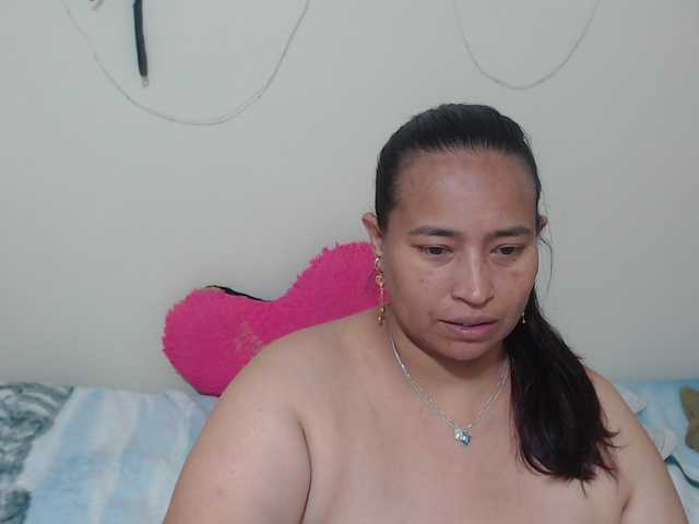 CamilaSexHot live cam on BongaCams