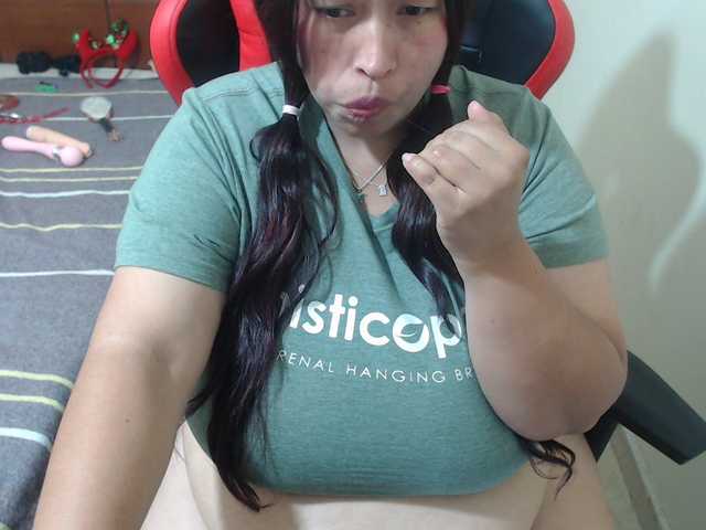 CamilaSexHot live cam on BongaCams