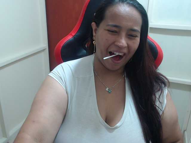 CamilaSexHot live cam on BongaCams