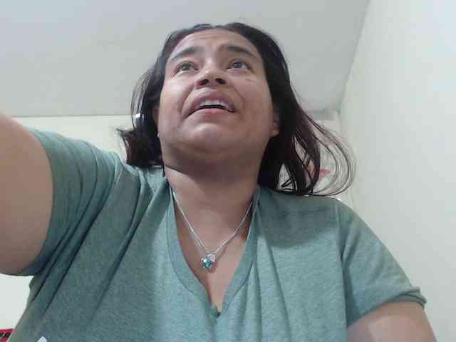 CamilaSexHot webcam