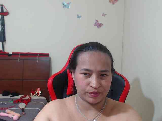 CamilaSexHot webcam