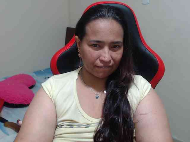 CamilaSexHot webcam