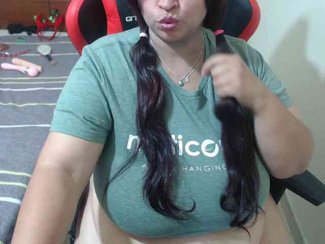 CamilaSexHot webcam