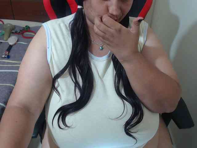 CamilaSexHot webcam